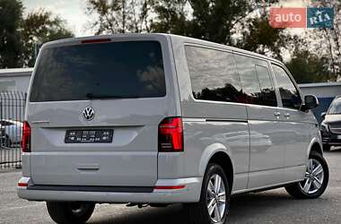 Мінівен Volkswagen Multivan 2020 в 