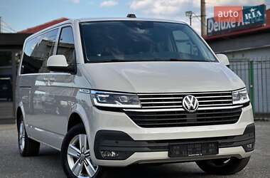 Мінівен Volkswagen Multivan 2020 в 