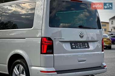 Мінівен Volkswagen Multivan 2020 в 
