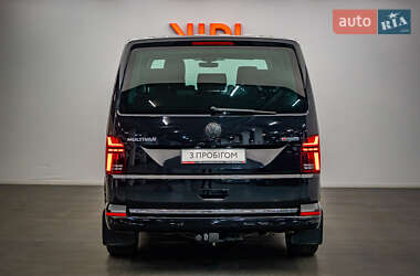 Минивэн Volkswagen Multivan 2024 в 