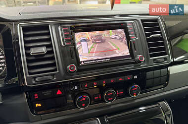 Минивэн Volkswagen Multivan 2018 в 