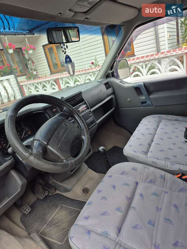 Минивэн Volkswagen Multivan 1998 в Черновцах фото 12 Минивэн Volkswagen Multivan 1998 в Черновцах
