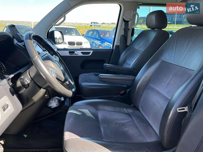 Минивэн Volkswagen Multivan 2012 в Львове фото 18 Минивэн Volkswagen Multivan 2012 в Львове