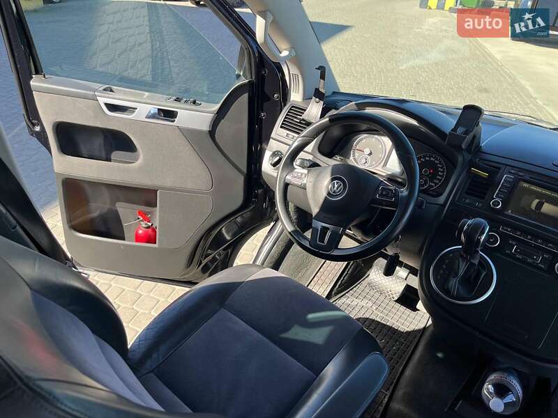 Минивэн Volkswagen Multivan 2012 в Львове фото 41 Минивэн Volkswagen Multivan 2012 в Львове