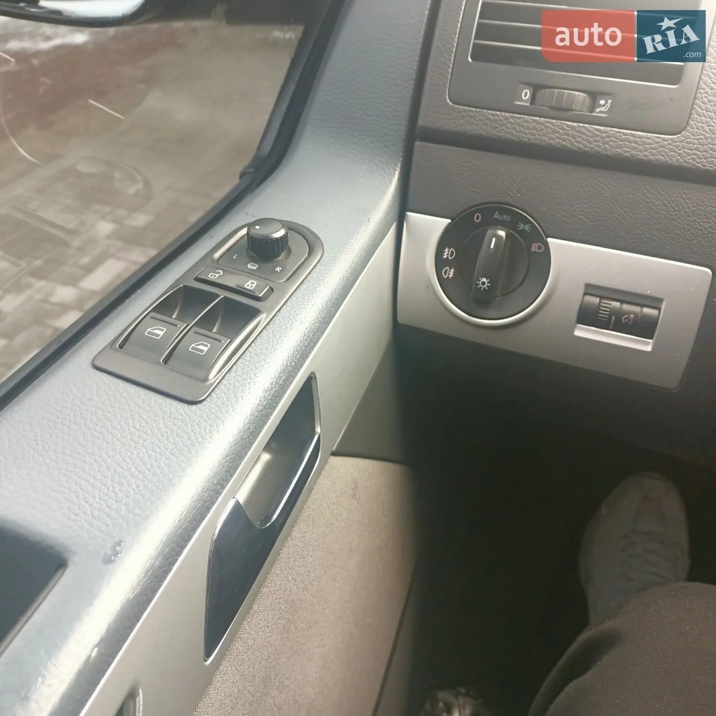 2013 Volkswagen Multivan - мініатюра 12