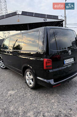 Мінівен Volkswagen Multivan 2012 в 