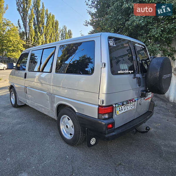 Мінівен Volkswagen Multivan 2000 в Києві