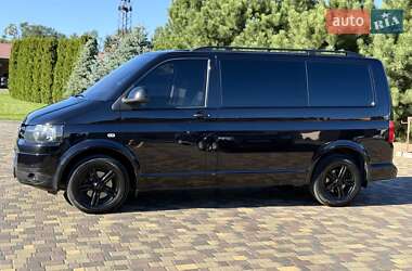 Мінівен Volkswagen Multivan 2013 в 