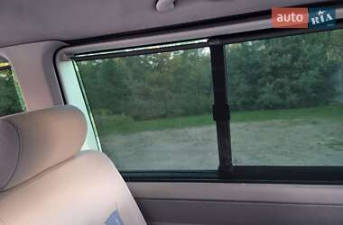 Минивэн Volkswagen Multivan 2005 в 