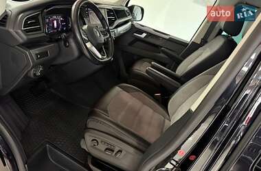 Минивэн Volkswagen Multivan 2020 в 
