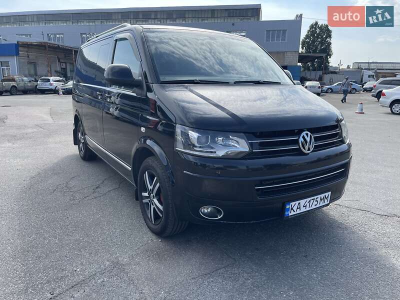Volkswagen Multivan 2012