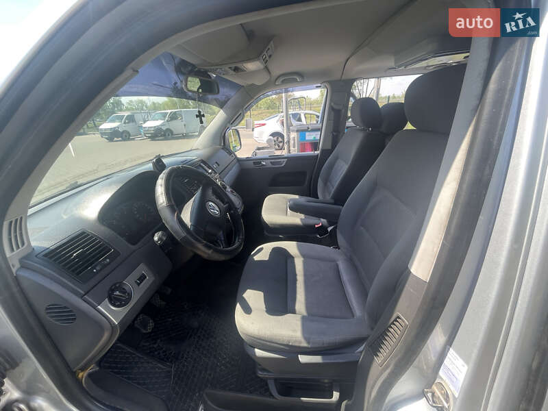 Мінівен Volkswagen Multivan 2003 в Києві