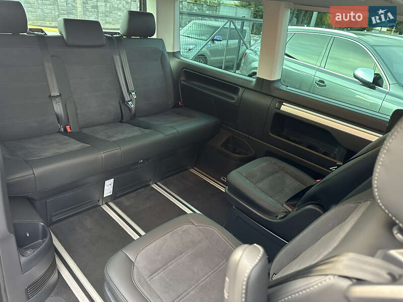 Минивэн Volkswagen Multivan 2019 в Ровно