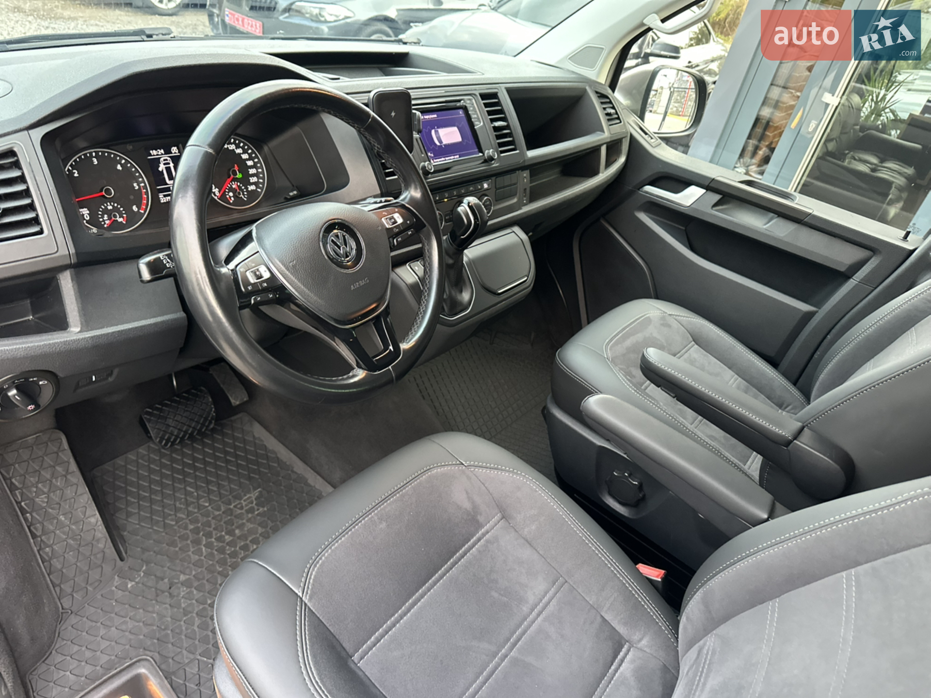 2019 Volkswagen Multivan - мініатюра 20