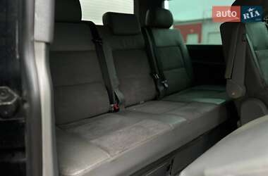 Минивэн Volkswagen Multivan 2006 в 