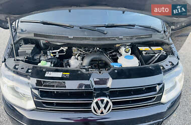 Минивэн Volkswagen Multivan 2014 в 