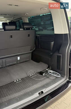 Минивэн Volkswagen Multivan 2020 в 