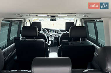 Минивэн Volkswagen Multivan 2020 в 