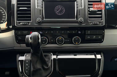 Минивэн Volkswagen Multivan 2019 в 
