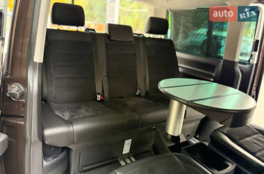Минивэн Volkswagen Multivan 2016 в 