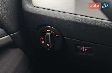 Мінівен Volkswagen Multivan 2019 в 