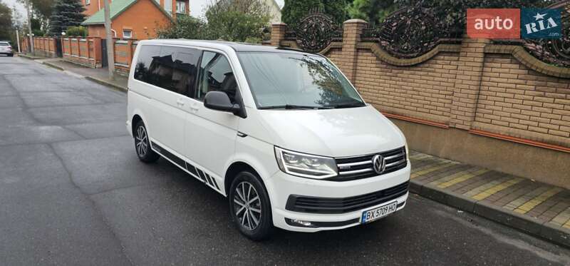 Минивэн Volkswagen Multivan 2017 в Хмельницком