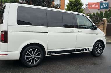 Мінівен Volkswagen Multivan 2017 в 