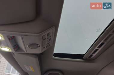 Мінівен Volkswagen Multivan 2017 в 