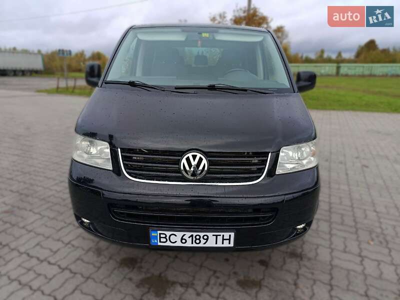 Минивэн Volkswagen Multivan 2007 в Яворове
