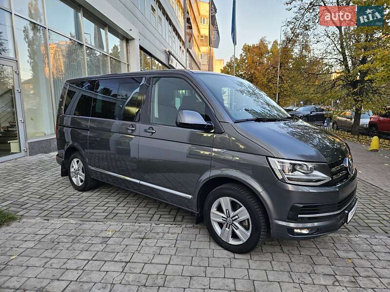 Минивэн Volkswagen Multivan 2015 в Киеве