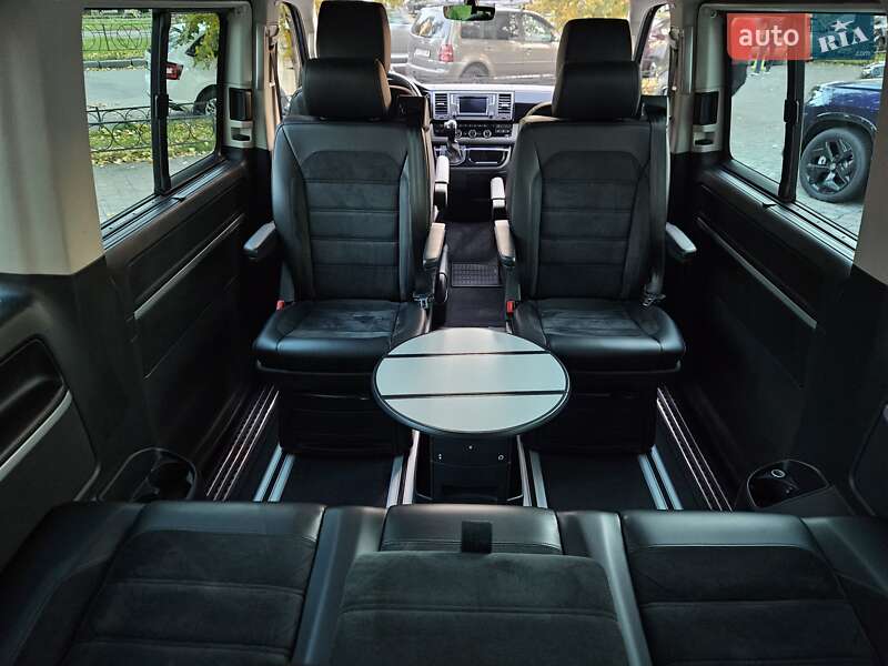 Минивэн Volkswagen Multivan 2015 в Киеве