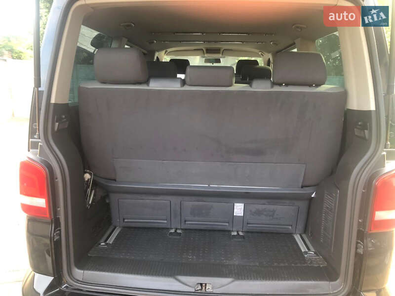 Мінівен Volkswagen Multivan 2011 в Чернігові