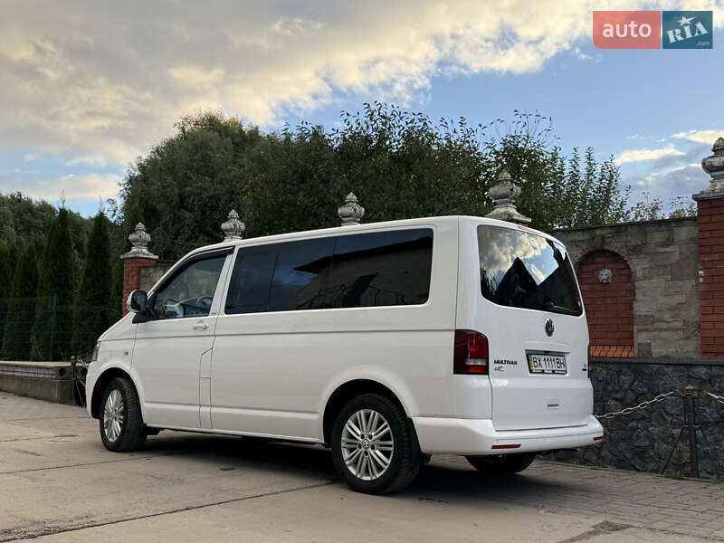 Минивэн Volkswagen Multivan 2015 в Красилове фото 16 Минивэн Volkswagen Multivan 2015 в Красилове