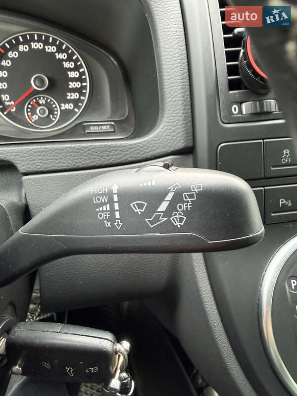 Минивэн Volkswagen Multivan 2015 в Красилове фото 102 Минивэн Volkswagen Multivan 2015 в Красилове