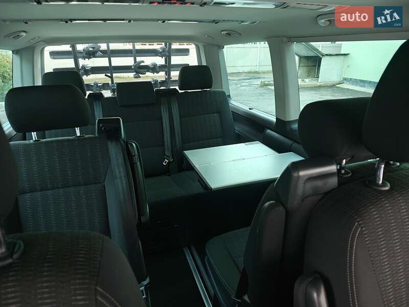 Мінівен Volkswagen Multivan 2016 в Черкасах