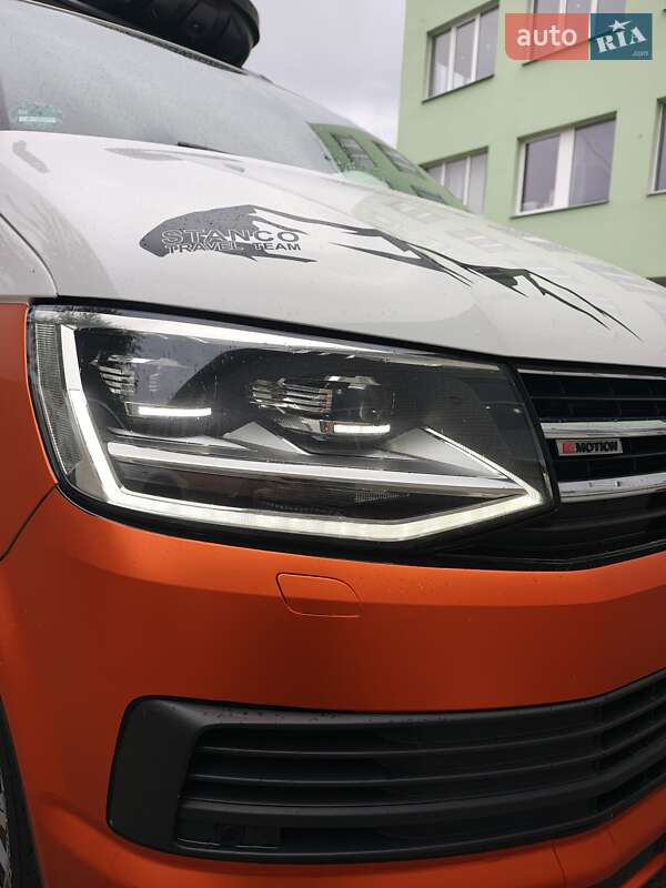 Мінівен Volkswagen Multivan 2016 в Черкасах
