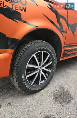 Мінівен Volkswagen Multivan 2016 в 