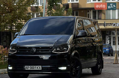 Минивэн Volkswagen Multivan 2019 в 