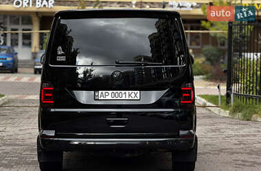 Минивэн Volkswagen Multivan 2019 в 