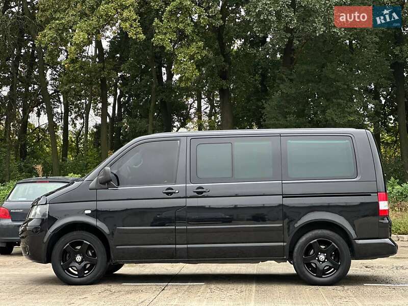 Мінівен Volkswagen Multivan 2006 в Києві