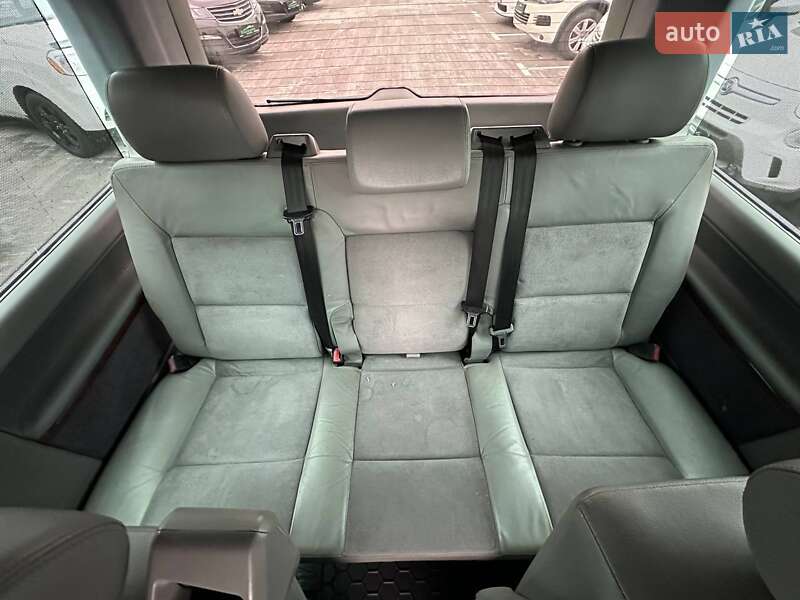 Мінівен Volkswagen Multivan 2006 в Києві