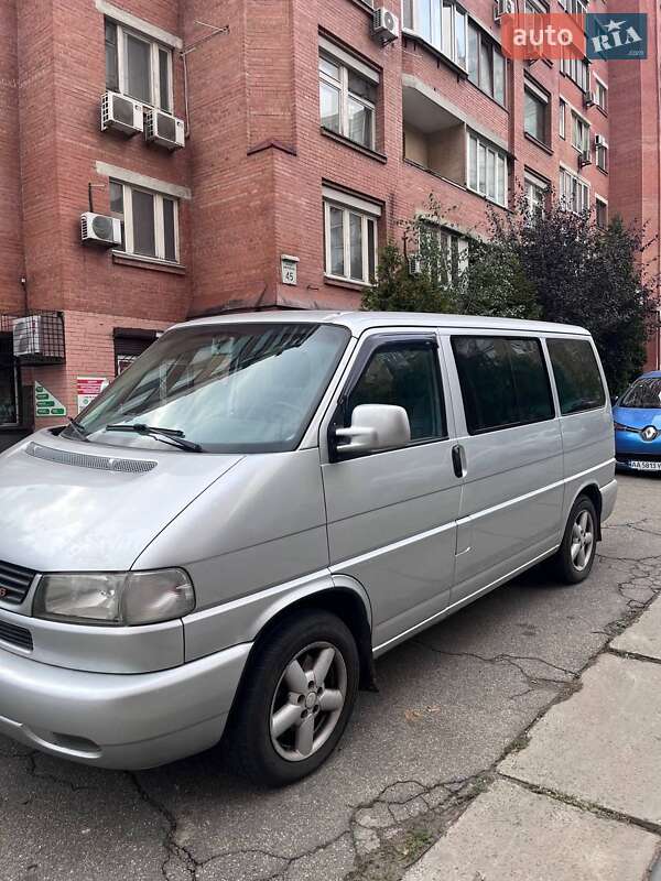 Мінівен Volkswagen Multivan 2001 в Києві