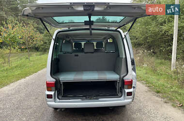 Мінівен Volkswagen Multivan 2003 в 