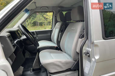 Мінівен Volkswagen Multivan 2003 в 