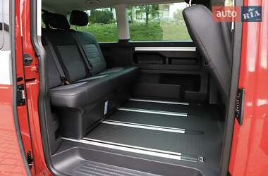 Мінівен Volkswagen Multivan 2021 в 