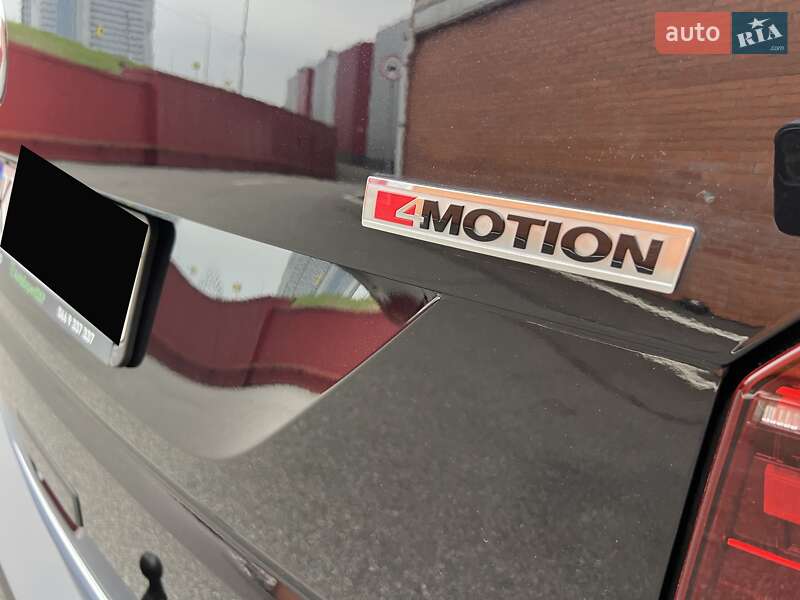 Мінівен Volkswagen Multivan 2019 в Києві