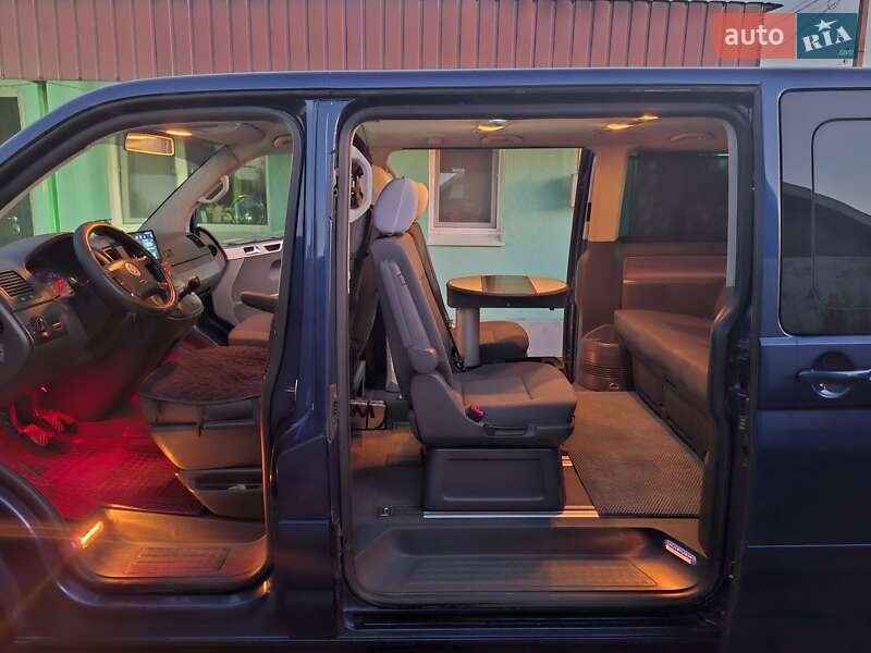 Минивэн Volkswagen Multivan 2004 в Николаеве фото 2 Минивэн Volkswagen Multivan 2004 в Николаеве