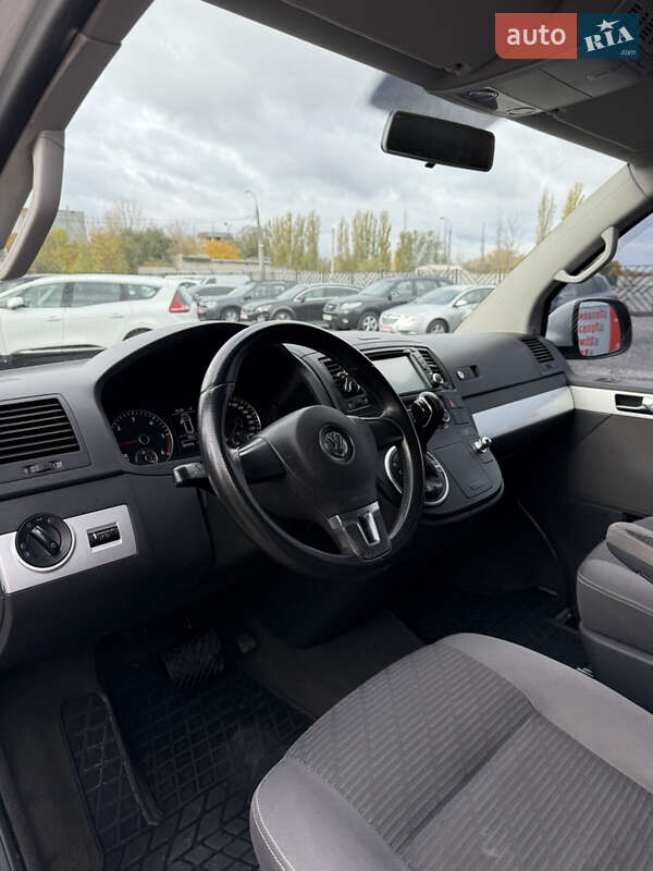 Мінівен Volkswagen Multivan 2010 в Черкасах фото 8 Мінівен Volkswagen Multivan 2010 в Черкасах
