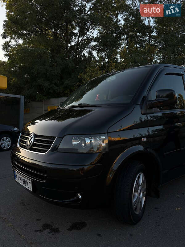 Мінівен Volkswagen Multivan 2009 в Харкові