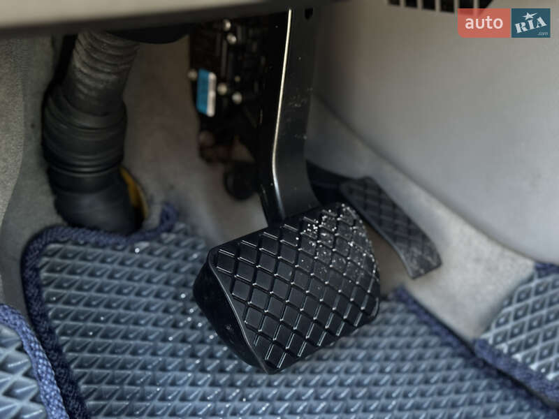 Мінівен Volkswagen Multivan 2007 в Житомирі